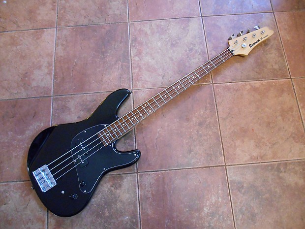 Ibanez r sale bass