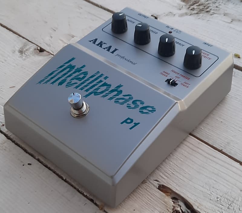 Akai Intelliphase P1 Guitar/Bass Phaser Pedal 1980s Japan