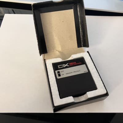 Yamaha DX7 Data RAM Cartridge w/ Original Box