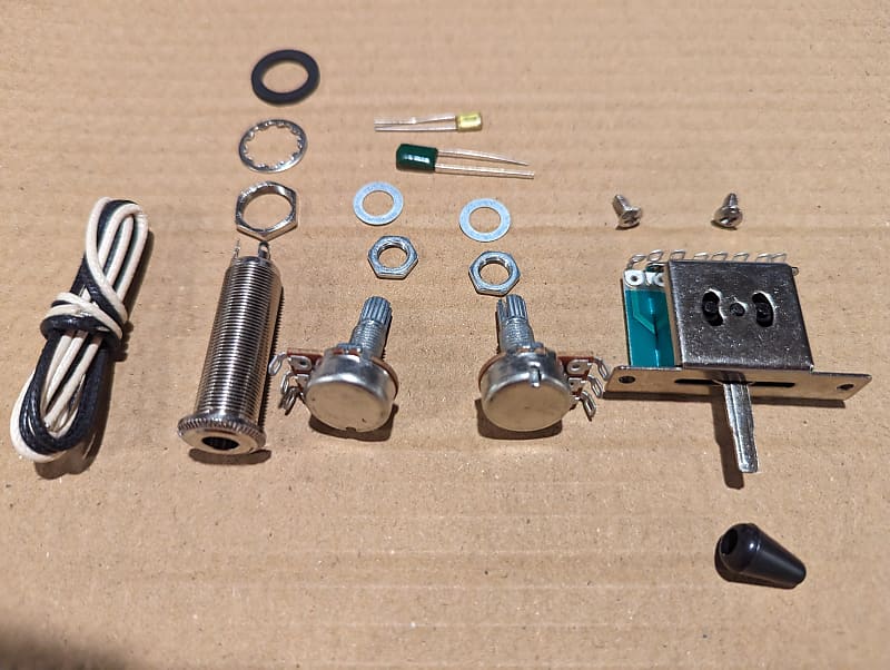 New DiMarzio Alnico 5 DiMarzio/IBZ Ibanez pickup HSH Set