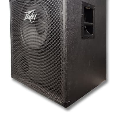 Peavey 115 BVX 400-Watt 1x15 Bass Speaker Cabinet image 2