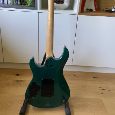 YAMAHA PACIFICA 812WX | Reverb