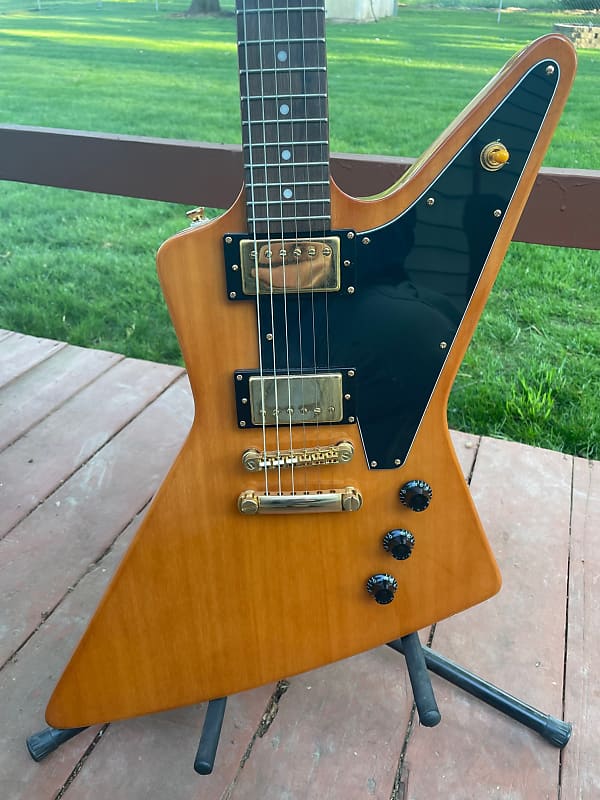 Epiphone Limited Edition 58 Korina Explorer w/ explorer Gig Reverb
