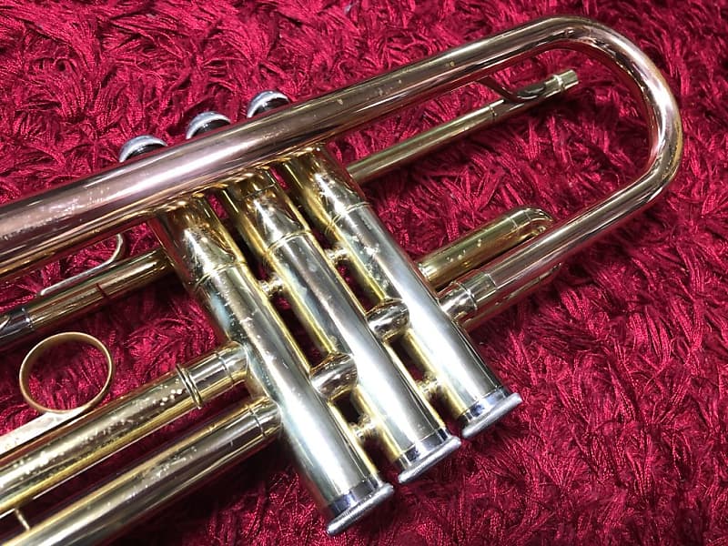 Yamaha NIKKAN Trumpet YTR-332