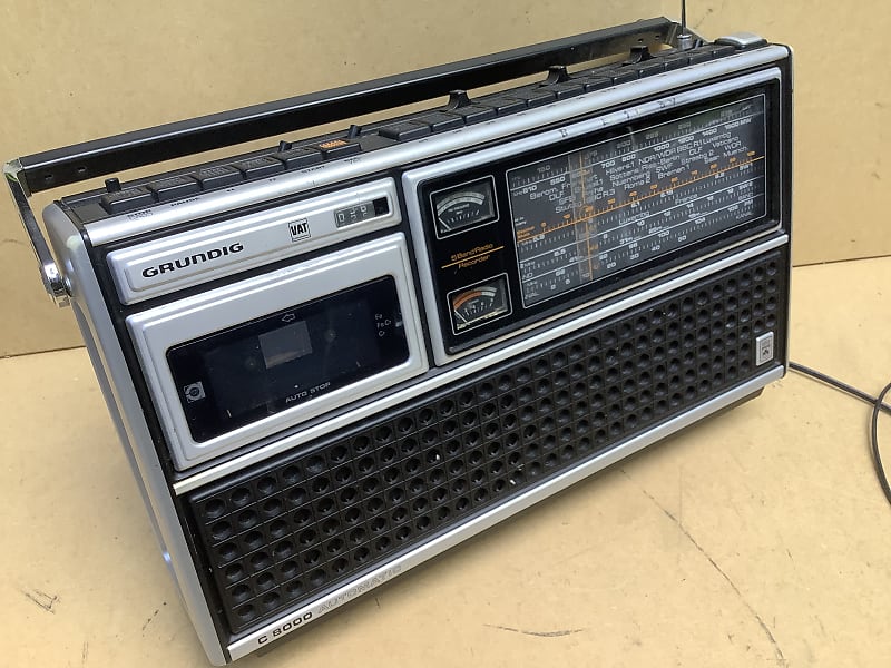 Grundig C 8000 vintage cassette radio made in Germany GRUNDIG image 1