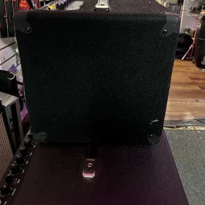 Line 6 LowDown Studio 110 75-Watt 1x10