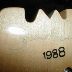 MOSRITE  1988 V88 DIAMOND MONEY GREEN  1988 USA GUITAR image 5