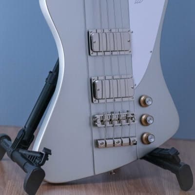 Epiphone Thunderbird '64 Silver Mist DEMO image 3