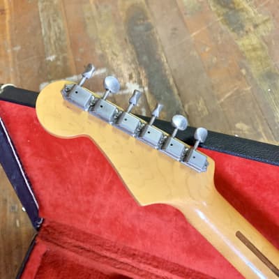 Fender Stratocaster Sunburst st-57 crafted in japan cij mij original vintage reissue strat image 7