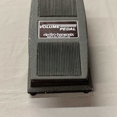 Electro-Harmonix Volume Pedal Black image 3