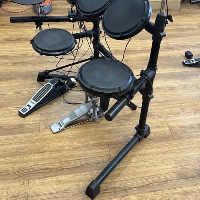 ALESIS DM6 ELECTRONIC DRUM KIT (USED)