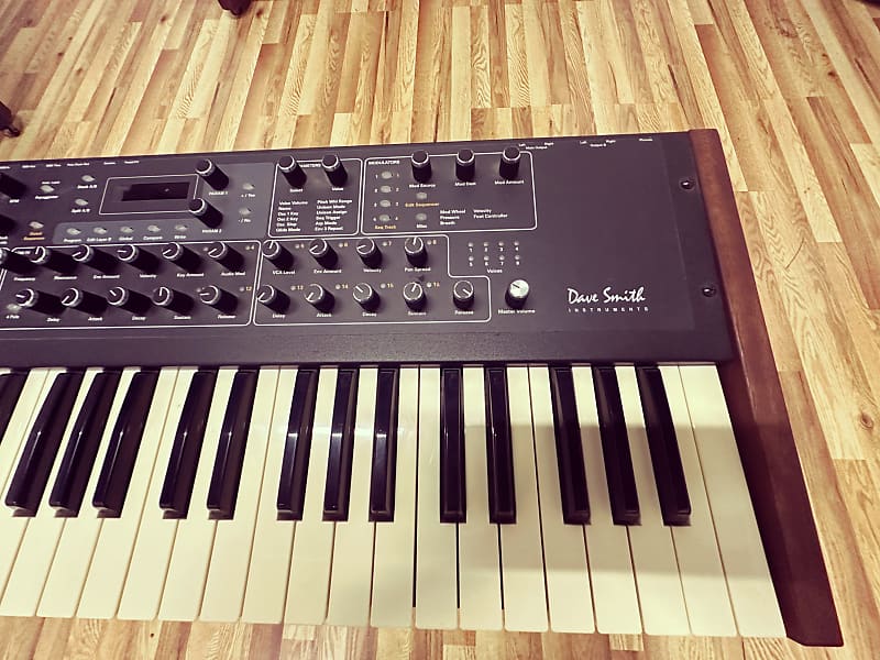 Dave Smith Instruments Prophet 08 PE 61-Key 8-Voice Polyphonic 