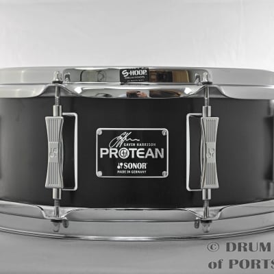 Sonor Signature Snare Drum Gavin Harrison Protean 12x5 Premium Pack w/ Case and Extra Wires image 2