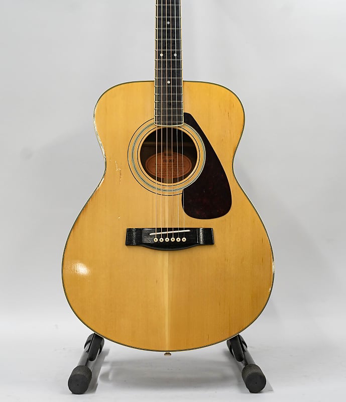 Yamaha FG-202 Nippon Gakki Orange Label Acoustic Guitar with Case 