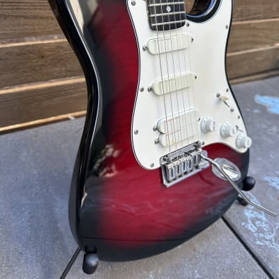 Vintage Fender Strat Ultra 1991 Crimson Burst for sale