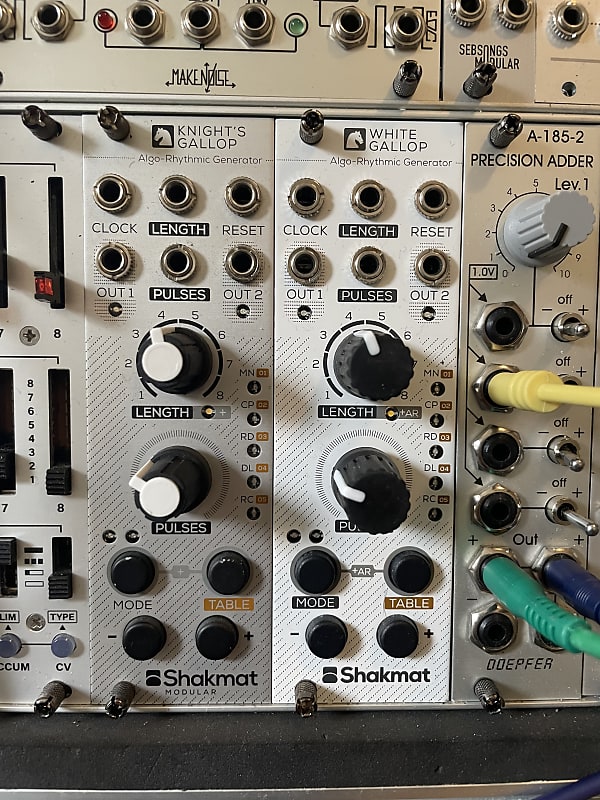 Shakmat white gallop