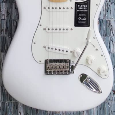 Fender Player Series Stratocaster, Maple Fingerboard, Polar White for sale