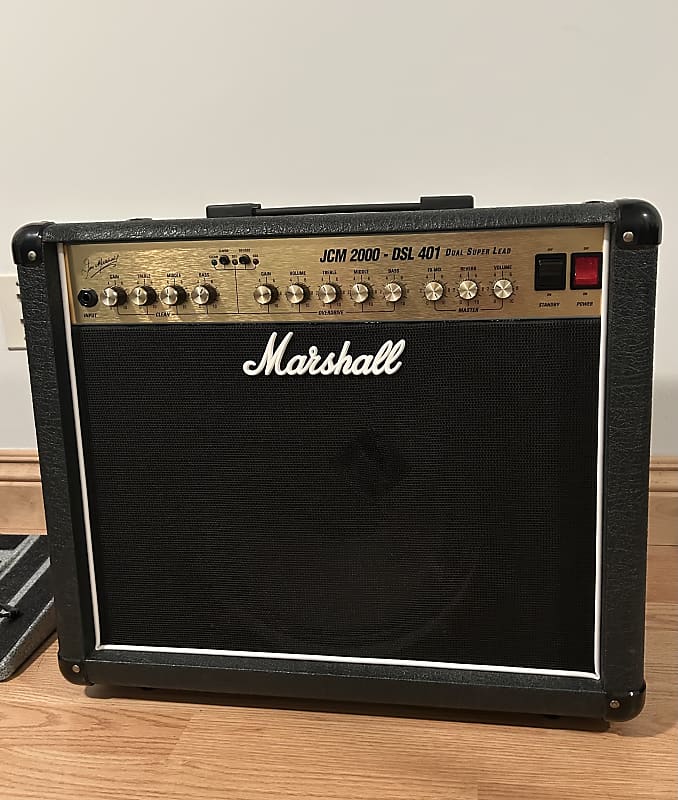 スピーカー・ウーファー Marshall DSL401 スピーカー・ウーファー Marshall DSL401 機材レビュー