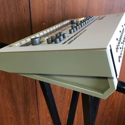 Roland TR-909 Rhythm Composer Drum Machine / Warranty/ Serviced image 3