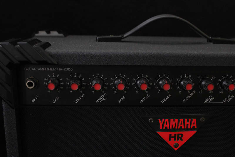 YAMAHAアンプＨRー2000-