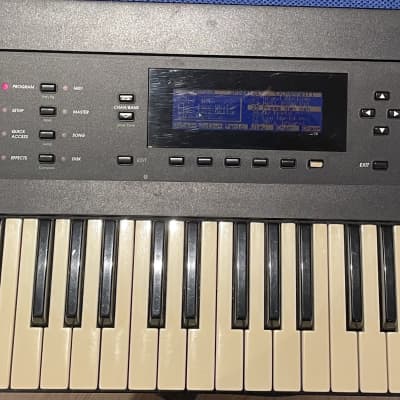 Kurzweil K2000 61-Key Digital Workstation Synthesizer | Reverb