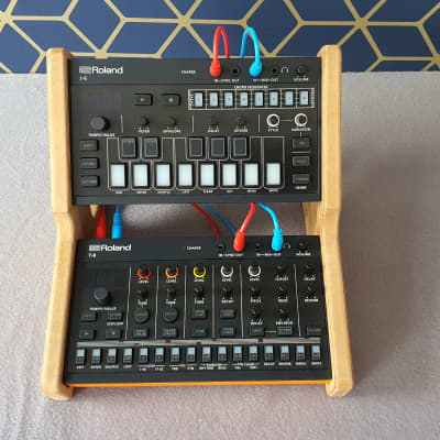 Roland Aira Compact S1 J6 T8 E4 - Oak Veneer Stand from Synths And Wood image 2