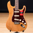 Fender Limited Edition Lightweight Ash American Pro Stratocaster - Aged Natural SN US19025117