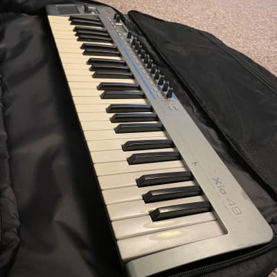 Novation XioSynth 49 10-Voice Synthesizer 2007 - Silver