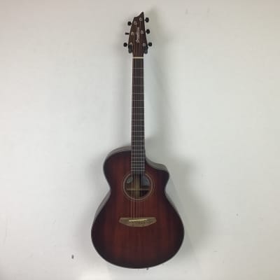 Used Breedlove WILDWOOD CONCERT SATIN CE Acoustic Guitars Sunburst image 2