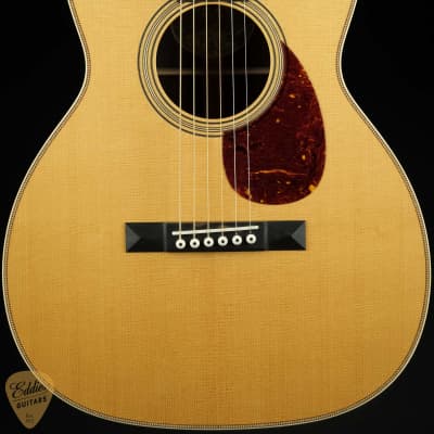 Collings 002h store