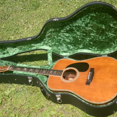 Yairi Acoustic Guitars | Reverb