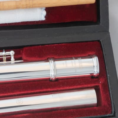 Yamaha YFL-511 Professional Flute *All Silver *Made in Japan