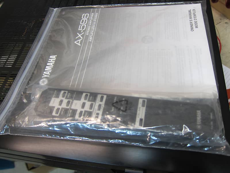 Yamaha AX596 Stereo Amp, Natural Sound Like New, Box, Manual