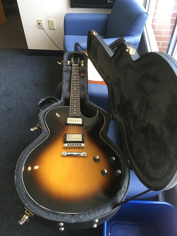 Used 2002 Gibson ES-135 Wine Red w/case TSU12911 | Reverb