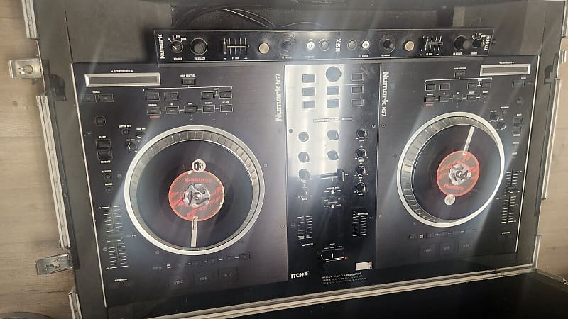 Numark NS-7 Itch DJ Controller Mixer Turntable w/ Flight Case & Effects Bar image 1