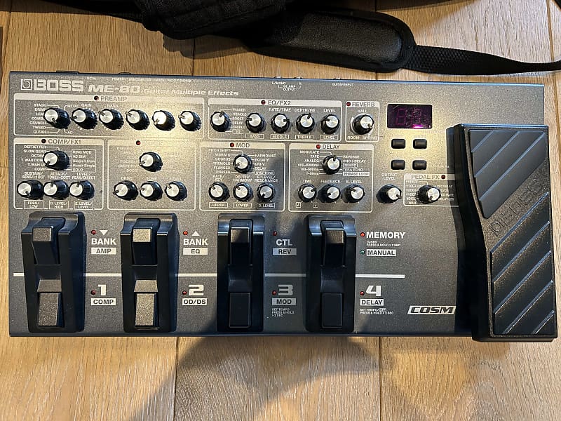 DISC Boss ME80 Guitar Multi Effects Pedal Boss ME80 Reverb
