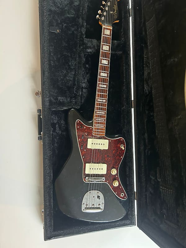ステンレスフレット FENDER 60th アニバーサリーJazzmaster กีตาร์ไฟฟ้า Fender Limited Edition 60th Anniversary Triple