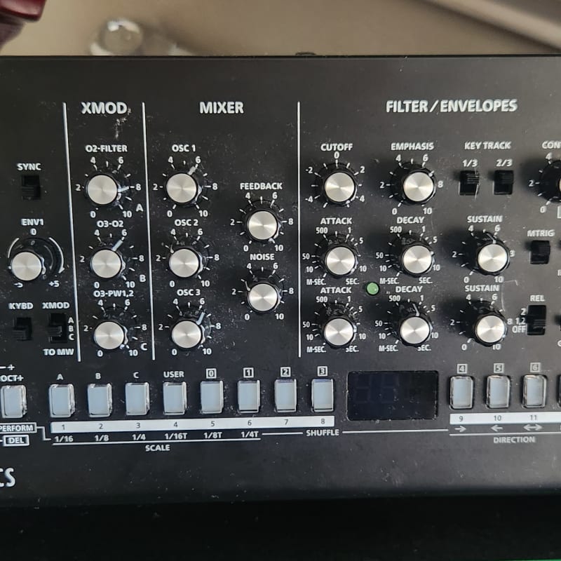 Roland Boutique SE-02 Designer Series Analog Synthesizer | Reverb