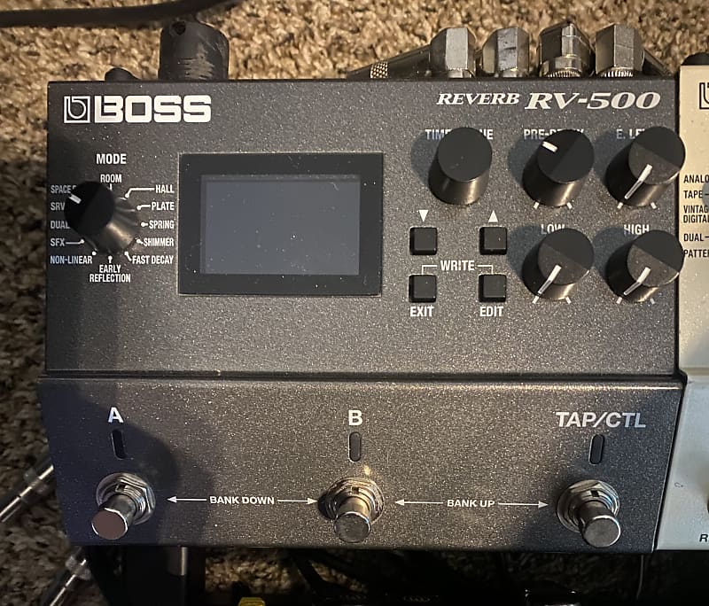 Boss RV-500