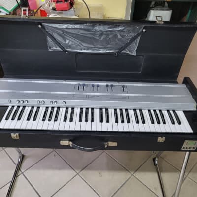 ELEX Electronic Piano K3 '70 - Nero / Argento image 2