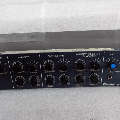 Ibanez UE 400 w/loop station Multi-Effects, Chorus, Overdrive, Phaser, Compressor, Vintage Rack image 1