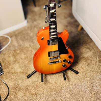 Gibson Les Paul Studio 2019 - Present - Tangerine Burst MINT image 4