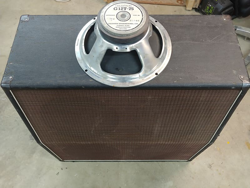 framus 4x12, but surprise it's a 2x12 with a spare speaker | Reverb