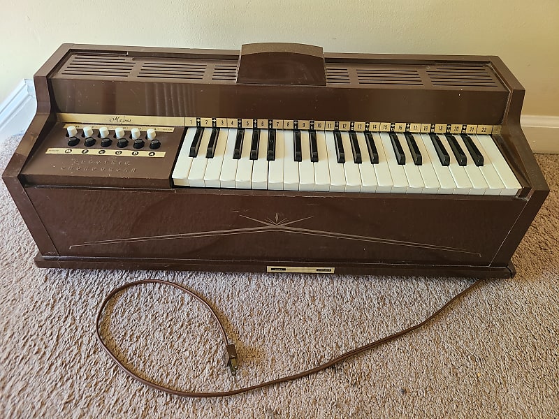 Magnus Chord Organ S Vintage Reverb