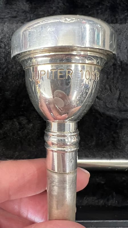 Jupiter Model JSL-432L Lacquered Brass Trombone with Case