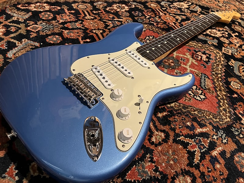 Fender Custom Shop '63 Reissue Stratocaster NOS 2022 Lake Placid Blue image 1