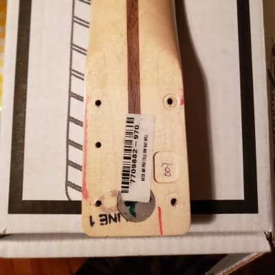 Fender Telecaster 2018 - Maple neck - Rosewood fingerboard image 4