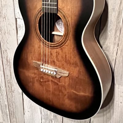 New Luna Art Series Distressed Folk 2023 Vintage Brownburst , We Ship Fast And Set Them up Right ! image 4