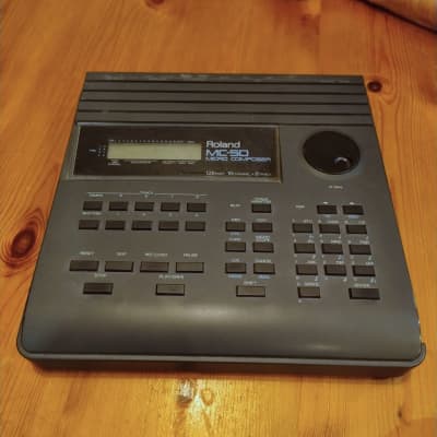 Roland MC-50 MicroComposer 1990 - 1992 - Black