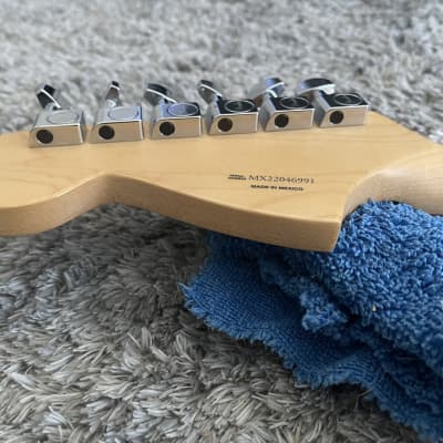 Fender Player Jaguar HS with Pau Ferro Fretboard 2018 - Present - Black image 10